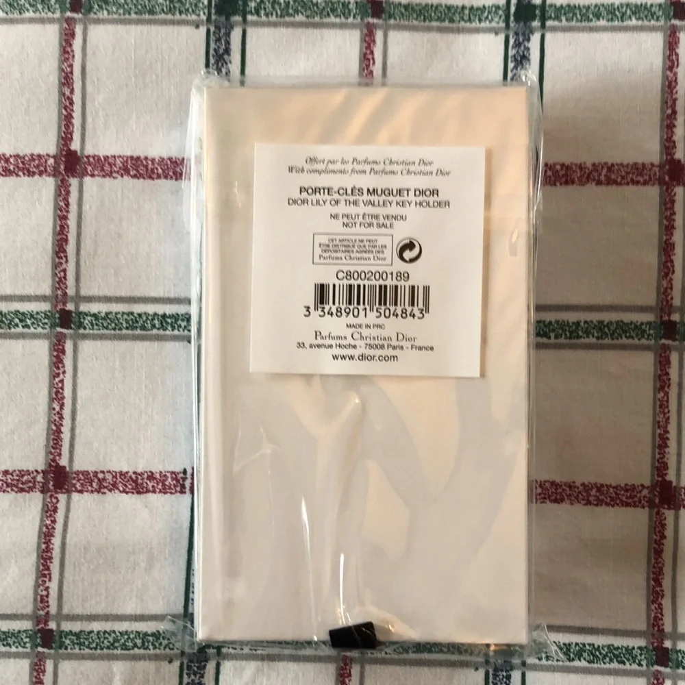 Dior Lily of the Valley Key Holder - Picture 3 of 8